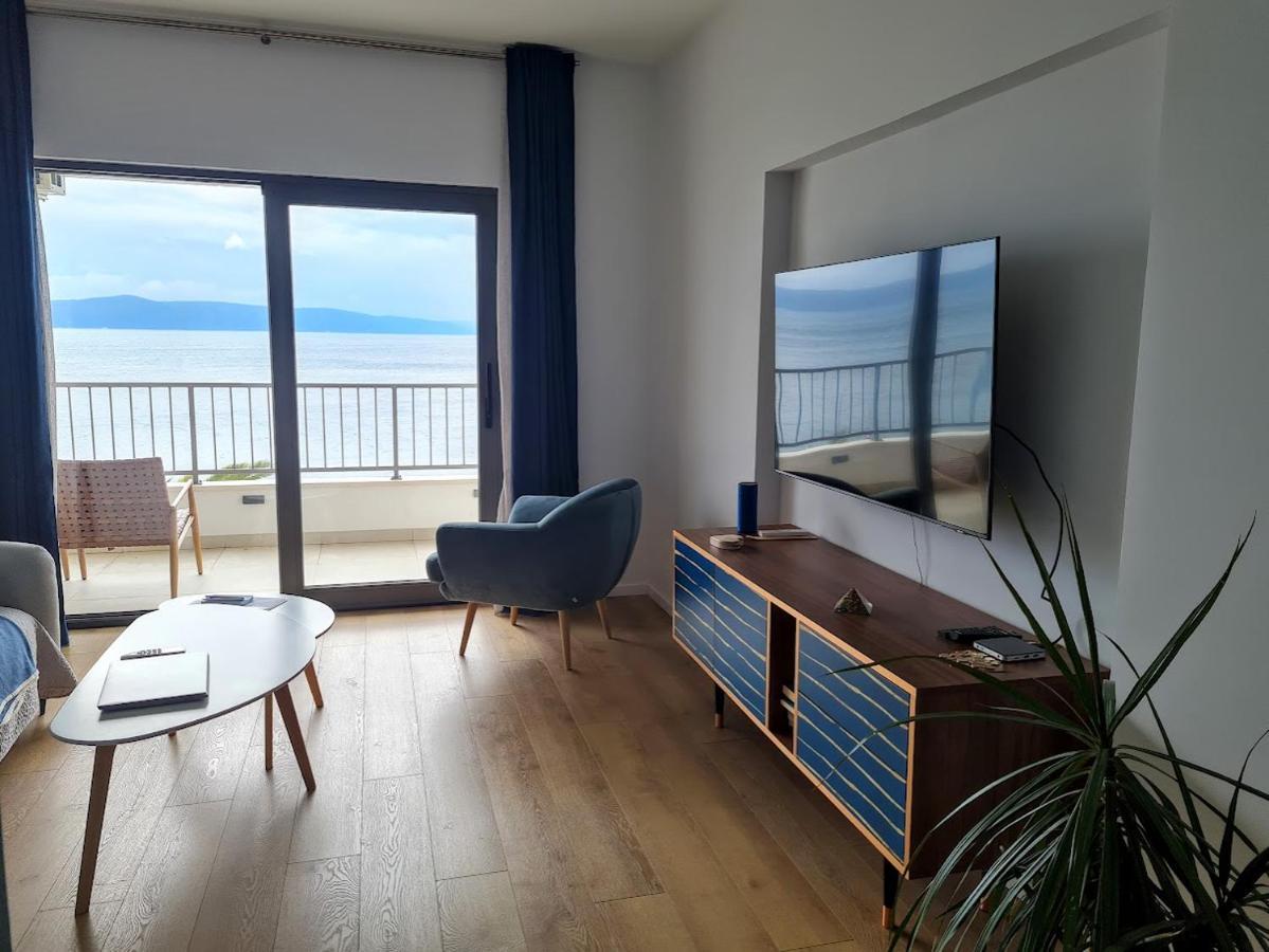 Beachfront Comfort Apartments Sinajko Podgora Eksteriør billede