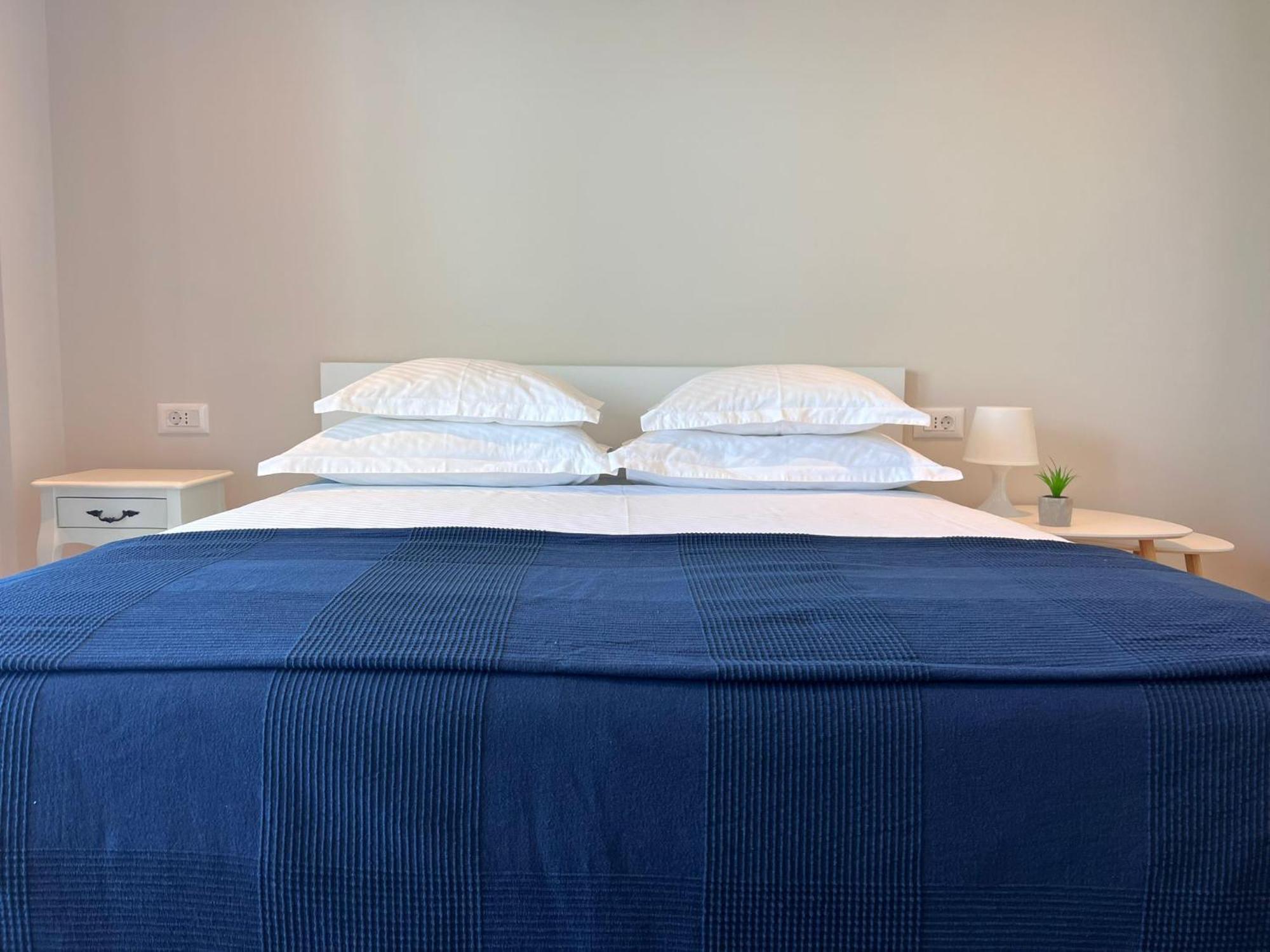 Beachfront Comfort Apartments Sinajko Podgora Eksteriør billede